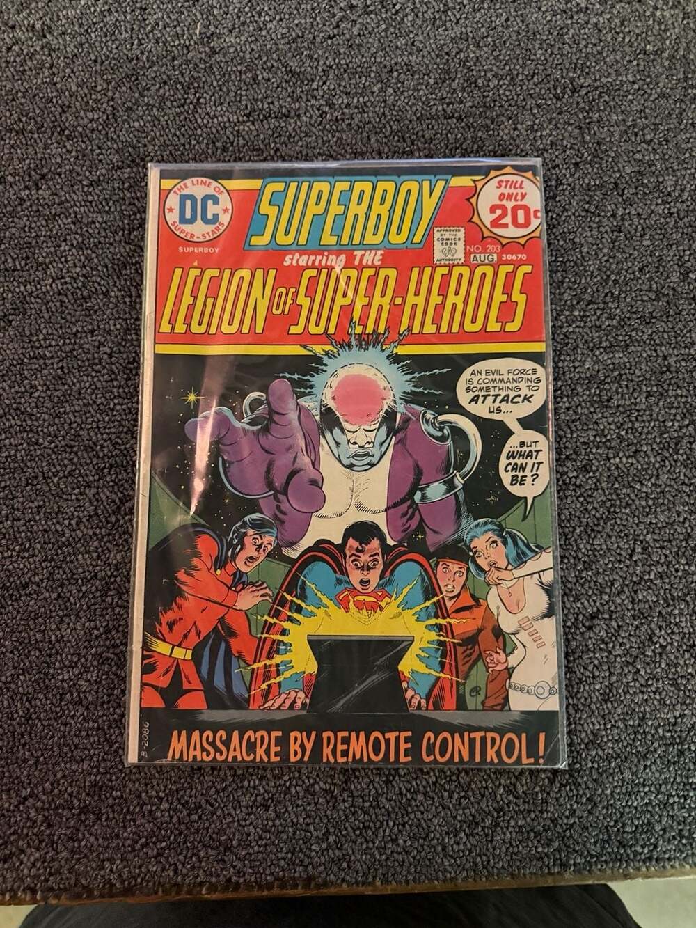 DC Comics Superboy Starring The Legion Of Super-Heroes No. 203 Comic